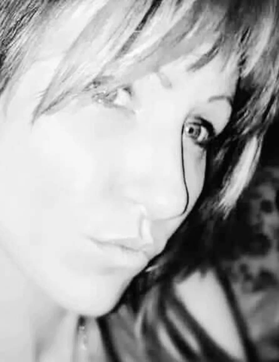 Leigha Robertson image