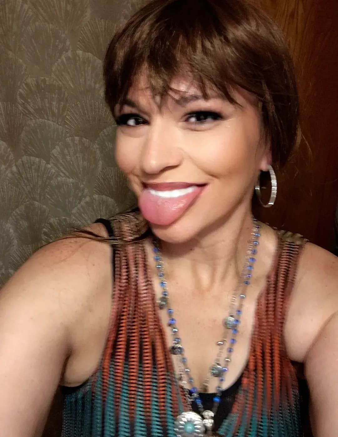 Nikki Nik image