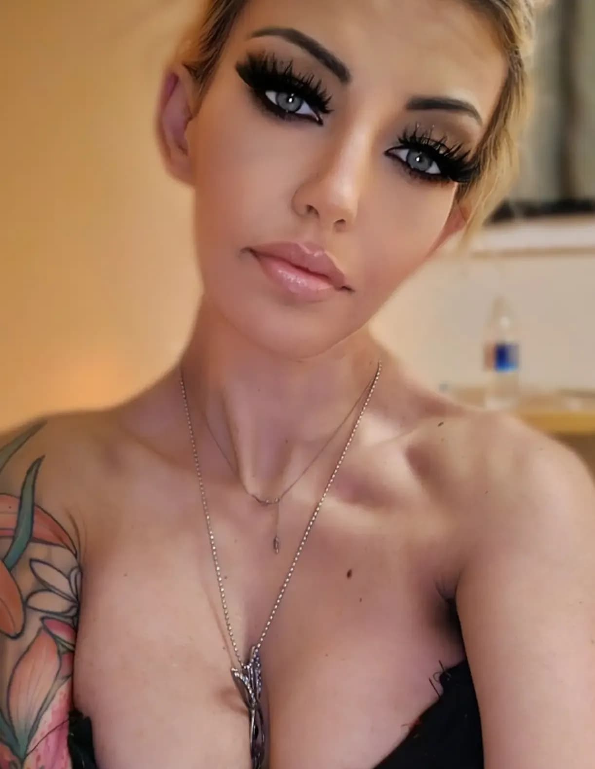 Arya Starr image