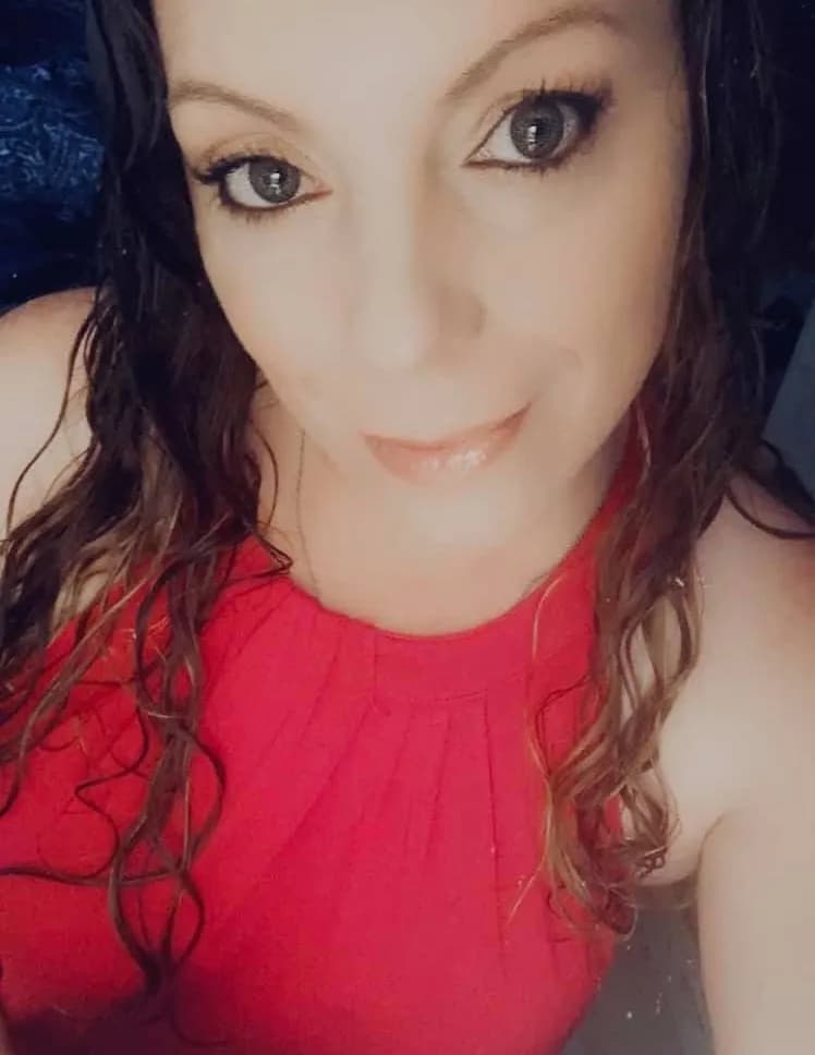 Nicole G 💕 image
