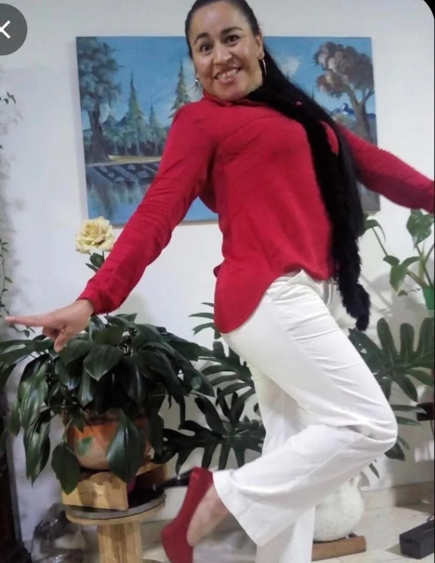 Erika castro image