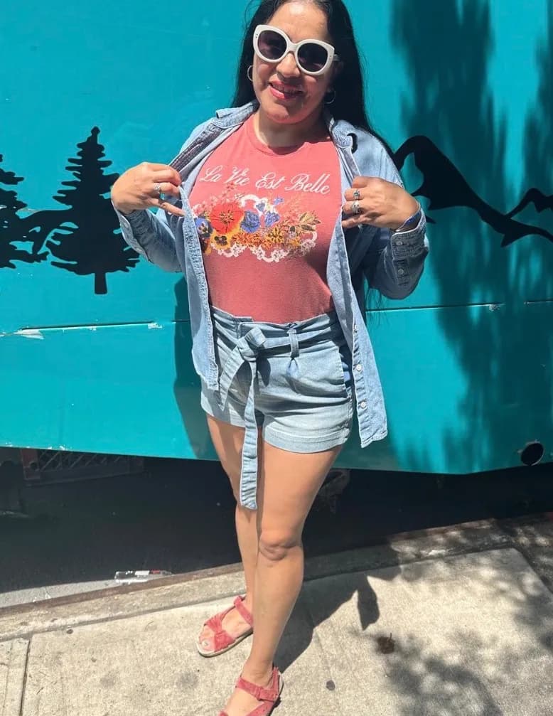 Erika castro image