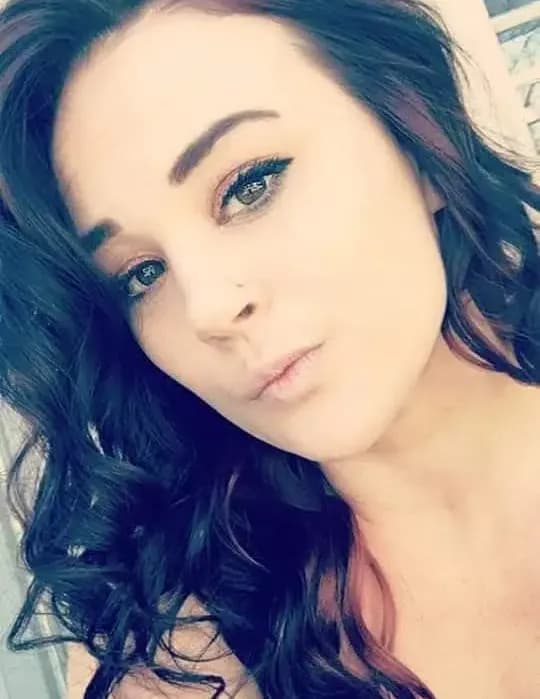Nicki Lynn image