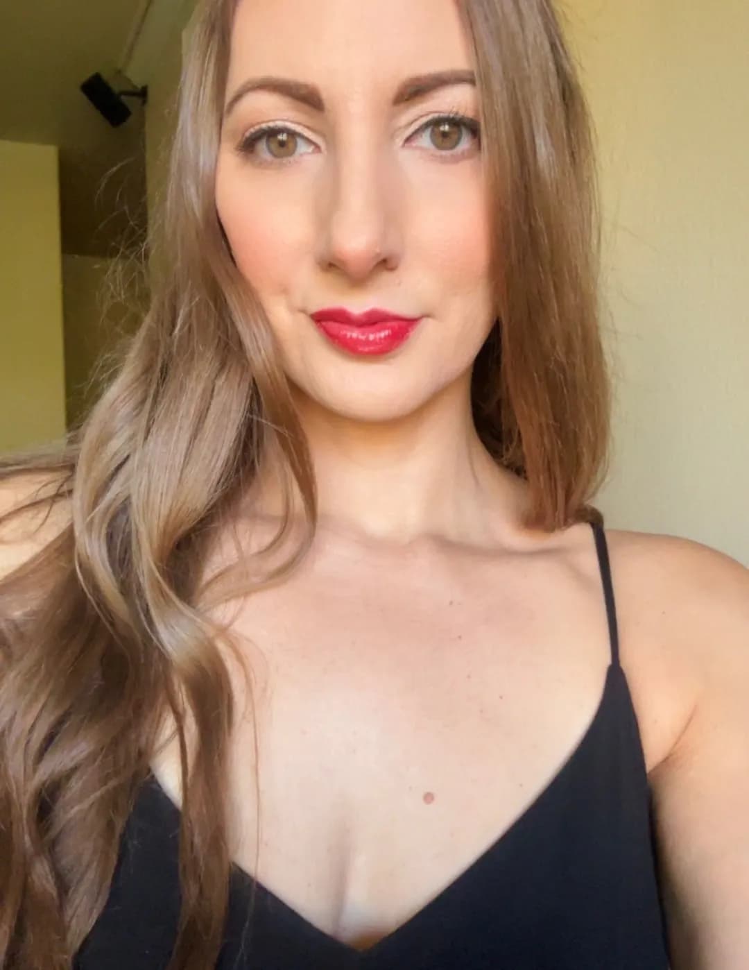 Nicole image