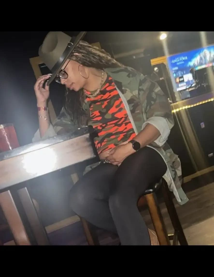 Michelle F image