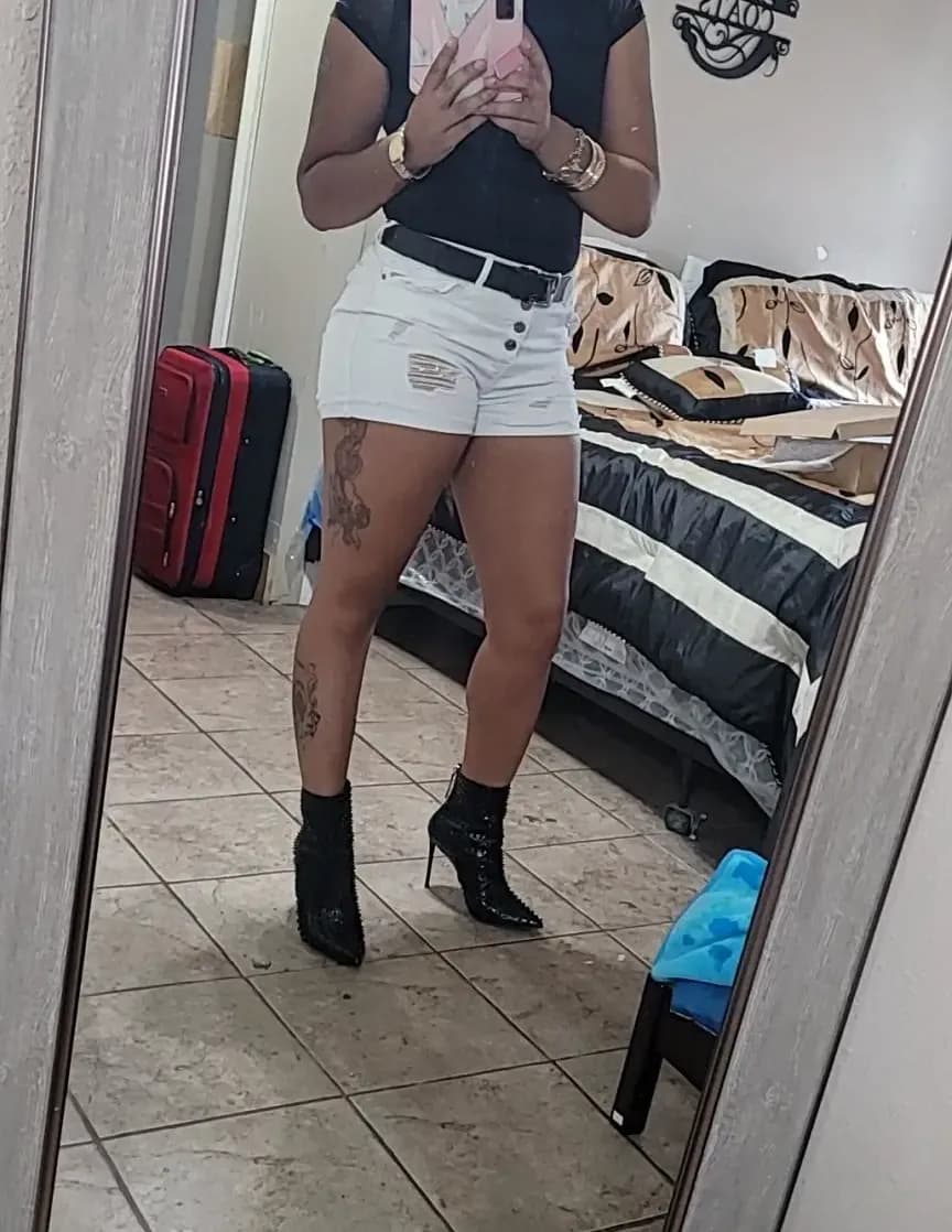 Michelle F image