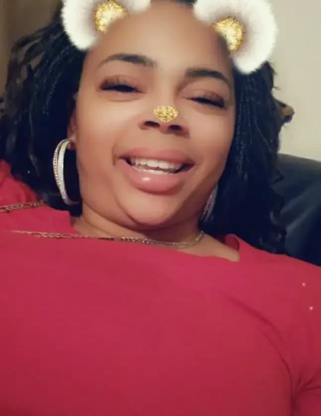 Michelle F image