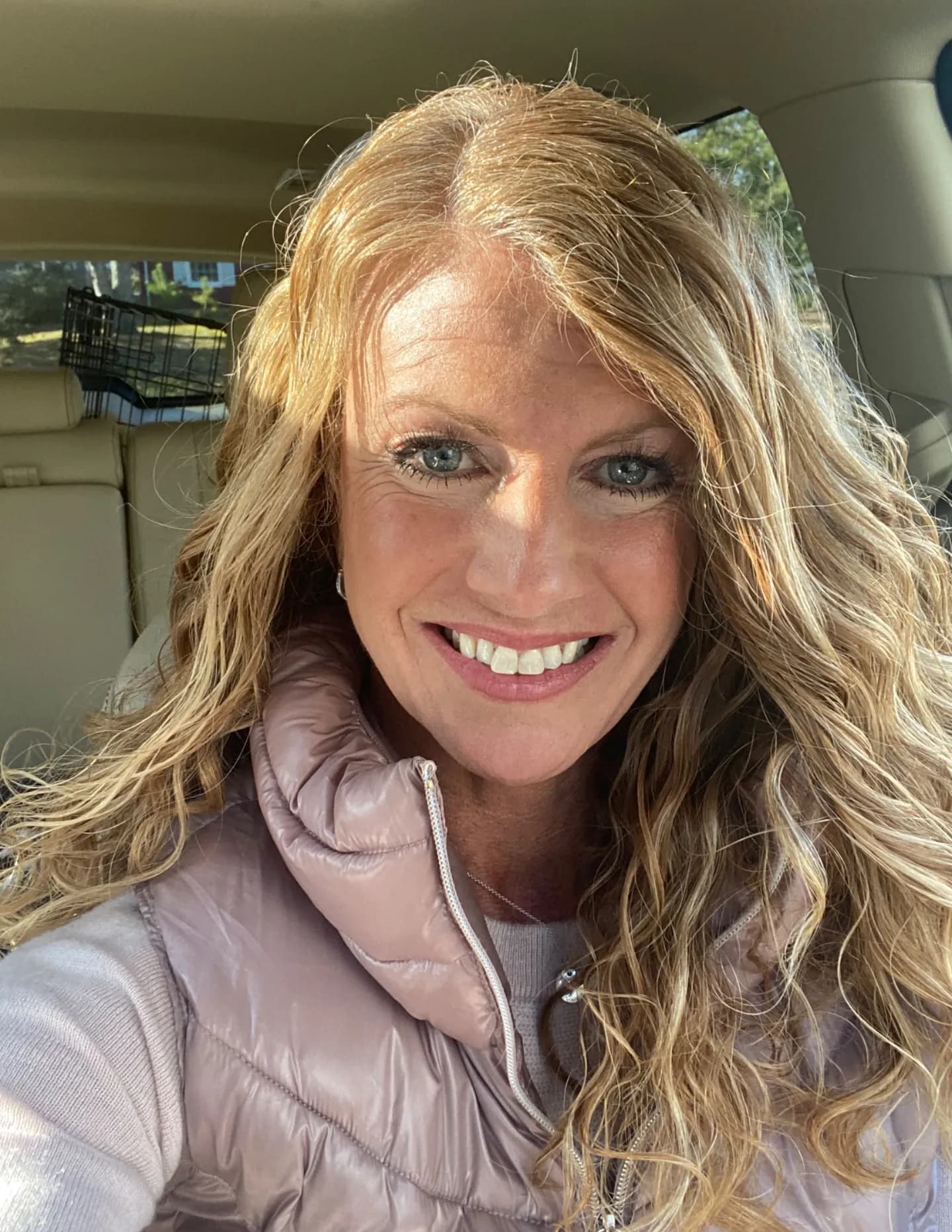 Tracey Hochstrasser image