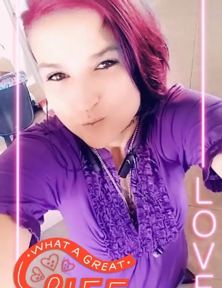 Dee Bby image