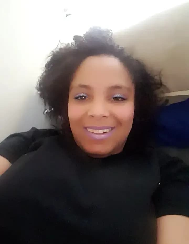 Maria Felton image