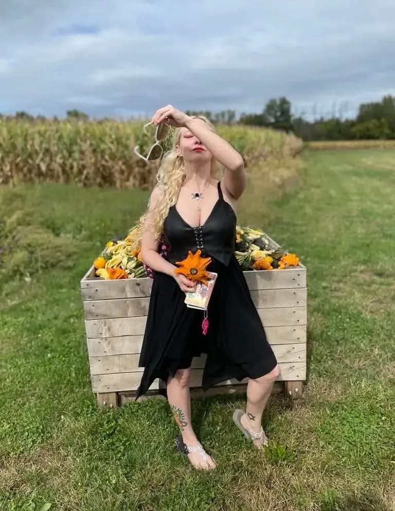 KelleyFox image