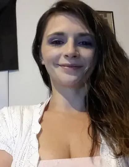 Misty Mullins image