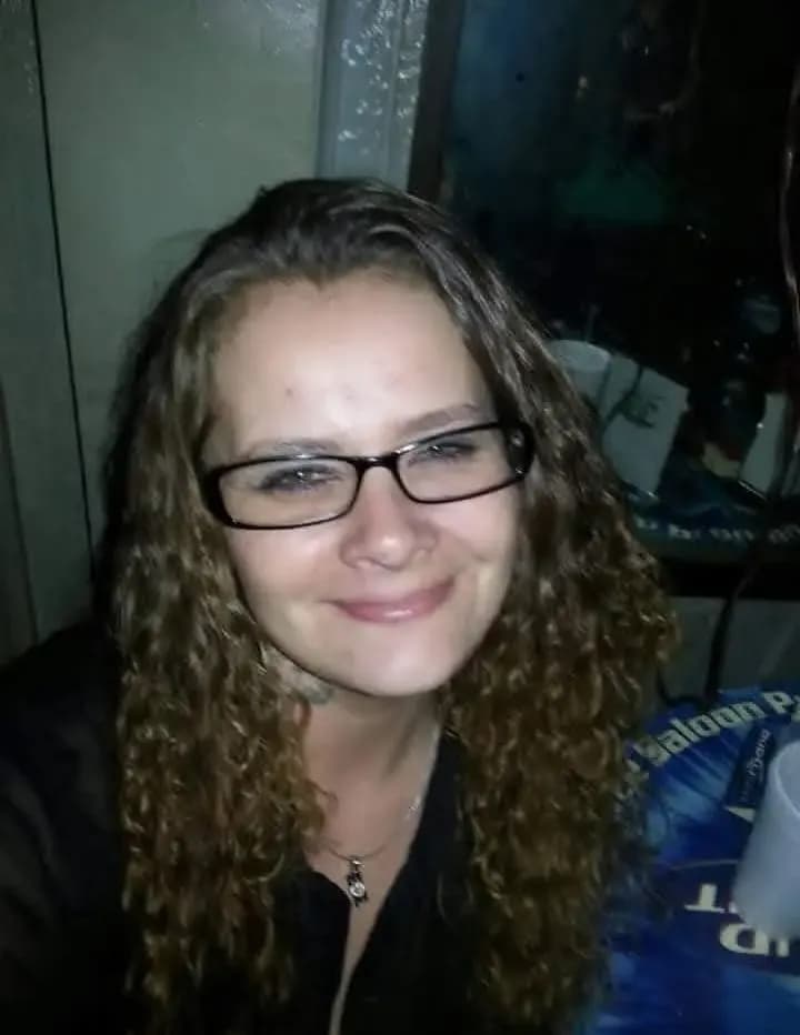 April williams image
