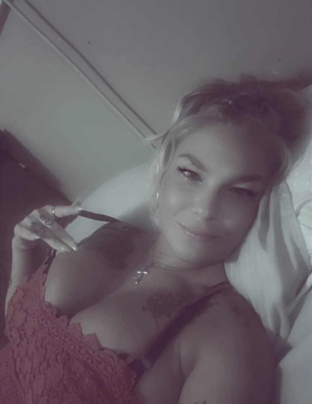 Natasha  Andrew image