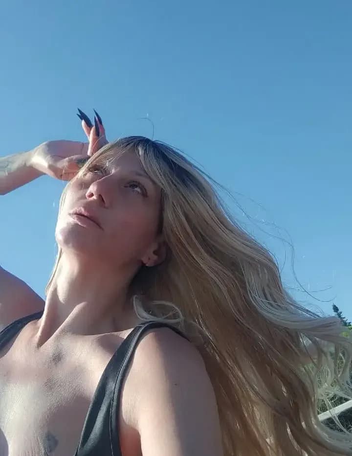 StephanieMax902 image