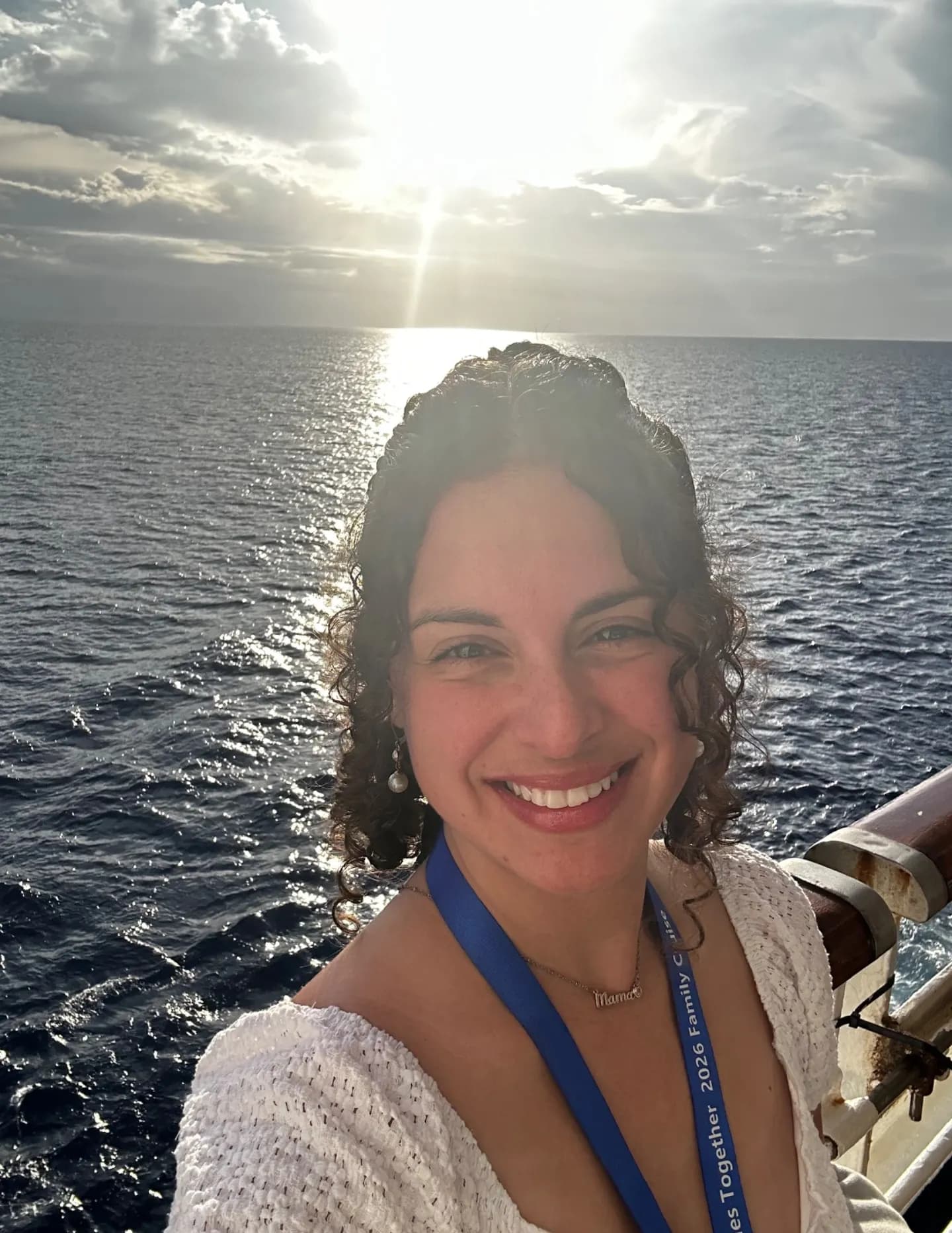Caroline Hernandez image