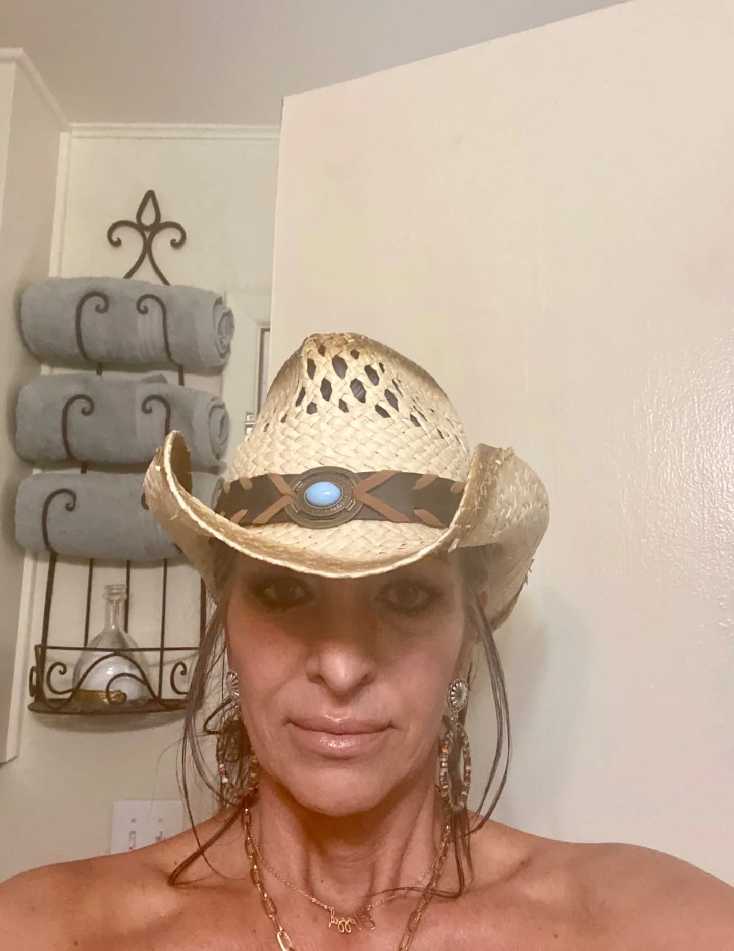 Christy Floyd image