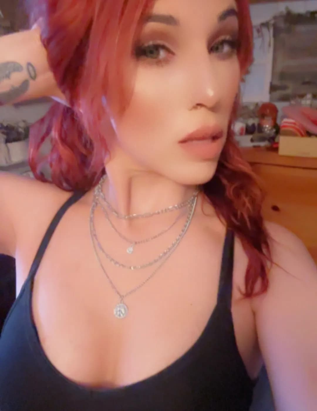 Lil Red image