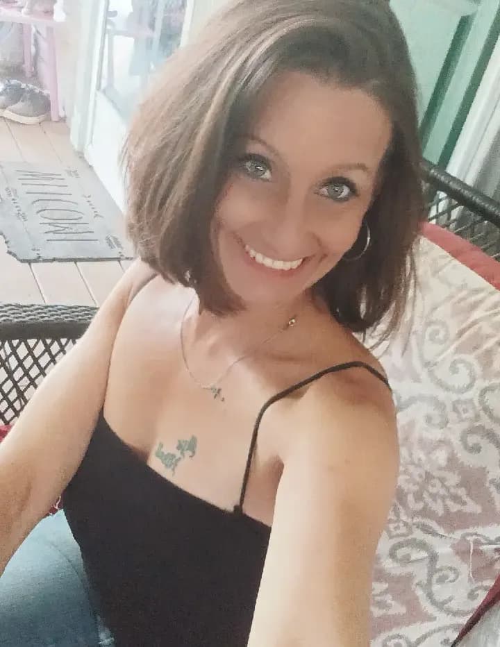 Sabrina B 💋 image
