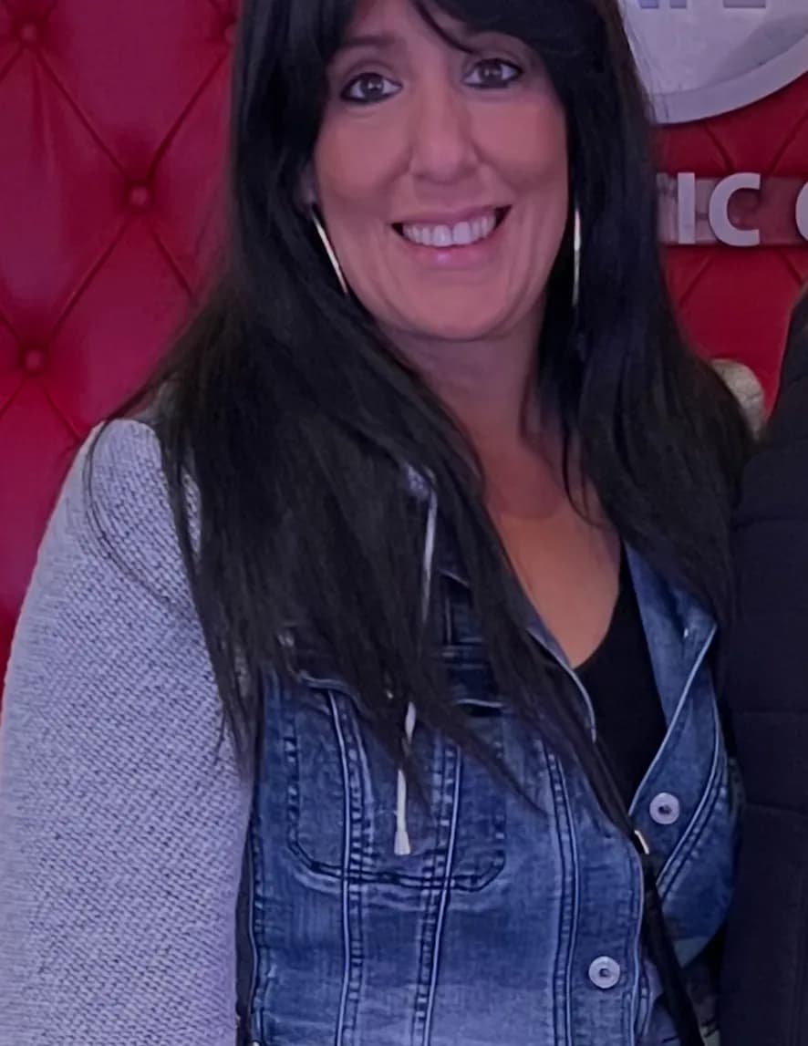 Marisa Pecina image