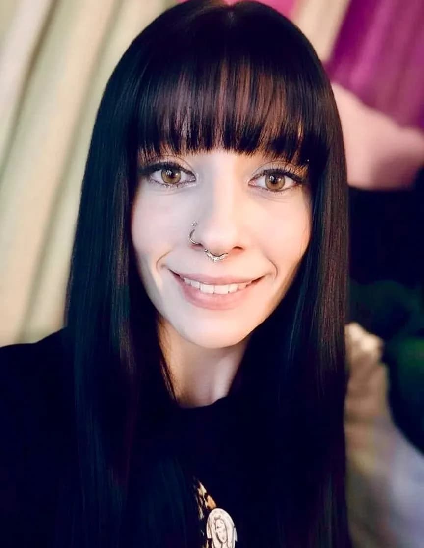 Nik Mueller image