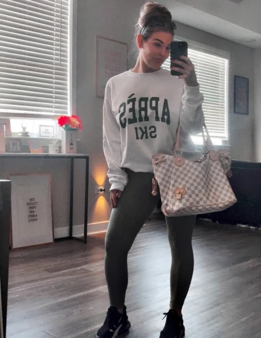 Courtney image
