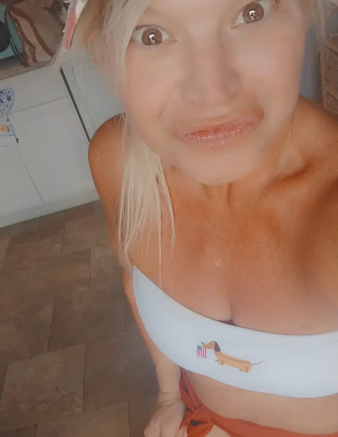 Chrissylynn image