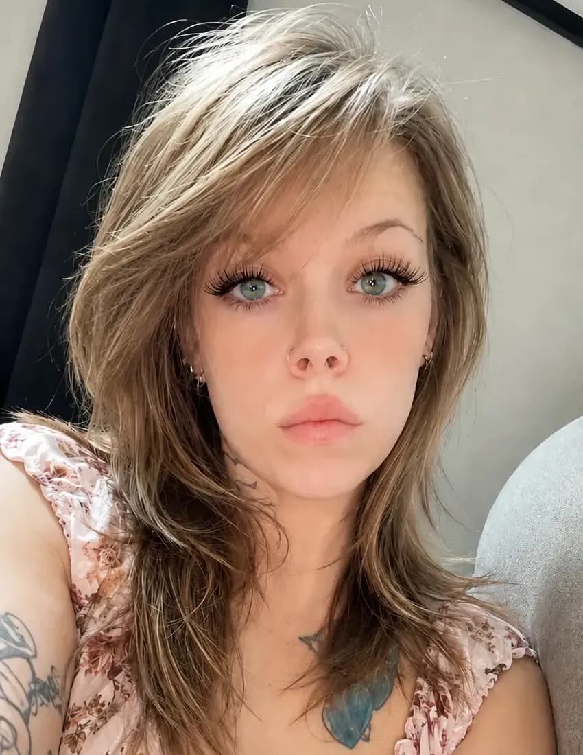 competitor ELLa9