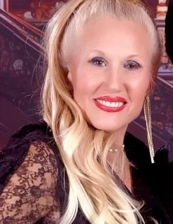 Debbie Headrick image