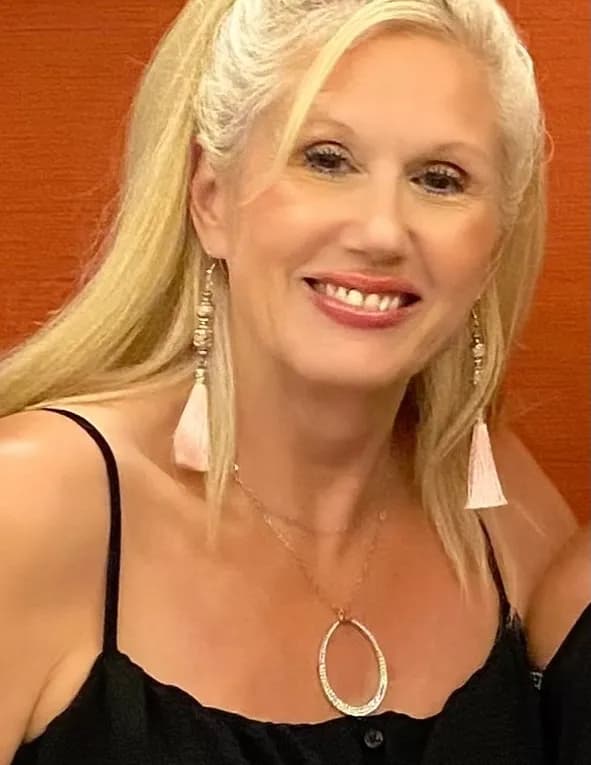 Debbie Headrick image