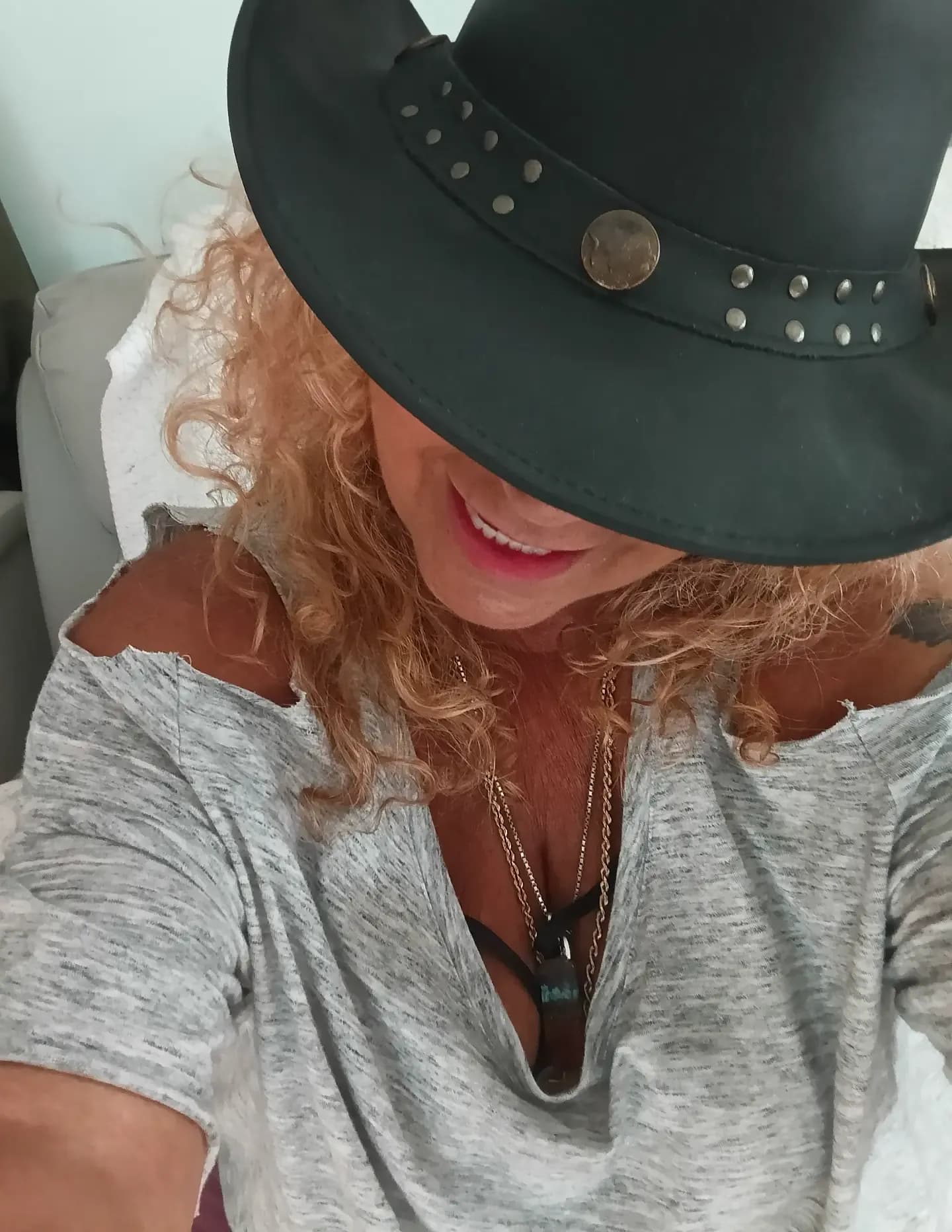 Joelle Saseen image