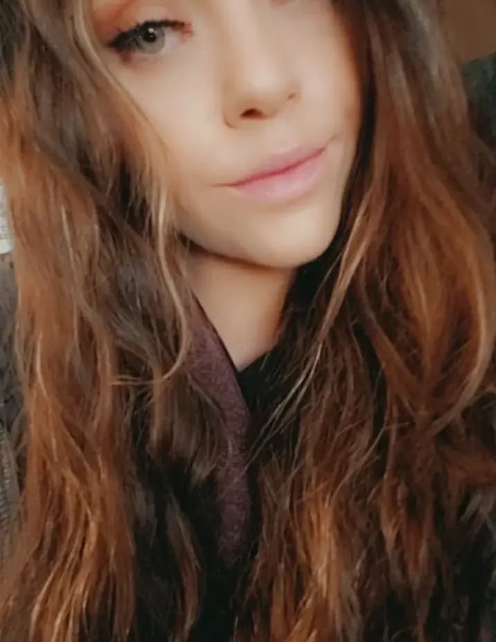 Hayley image