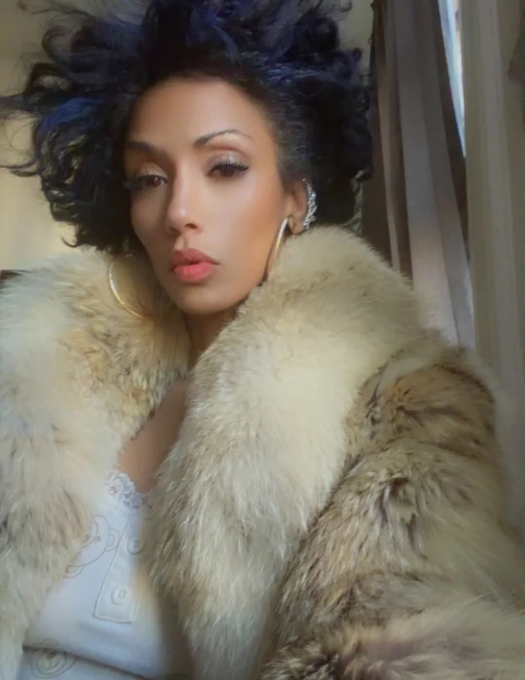 Samantha Santana image