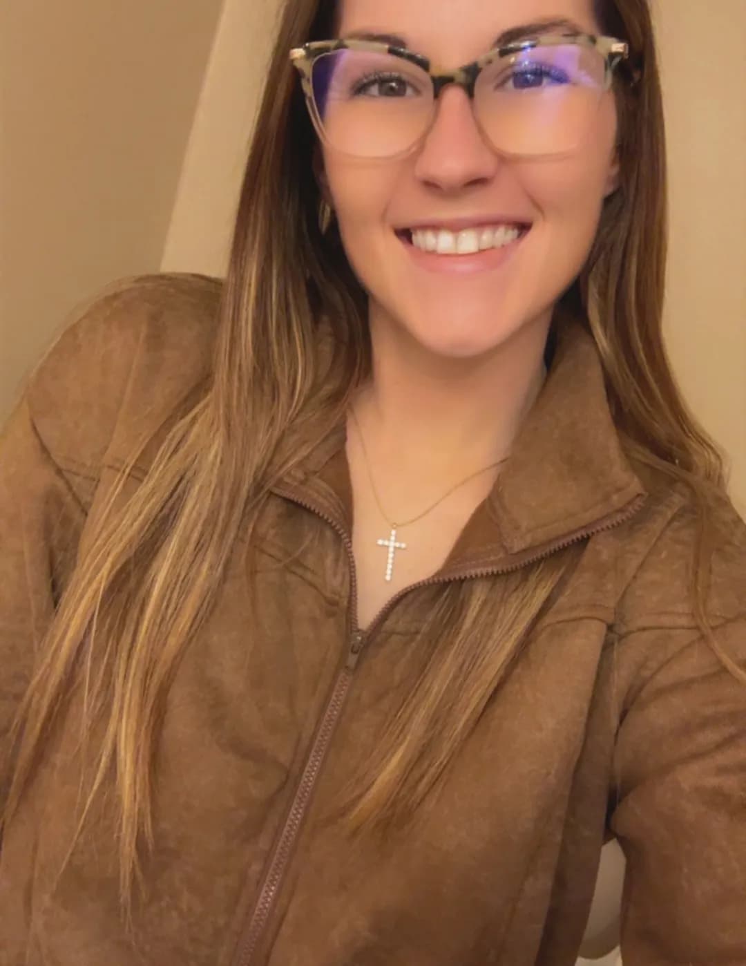 Makenzie Armstrong image