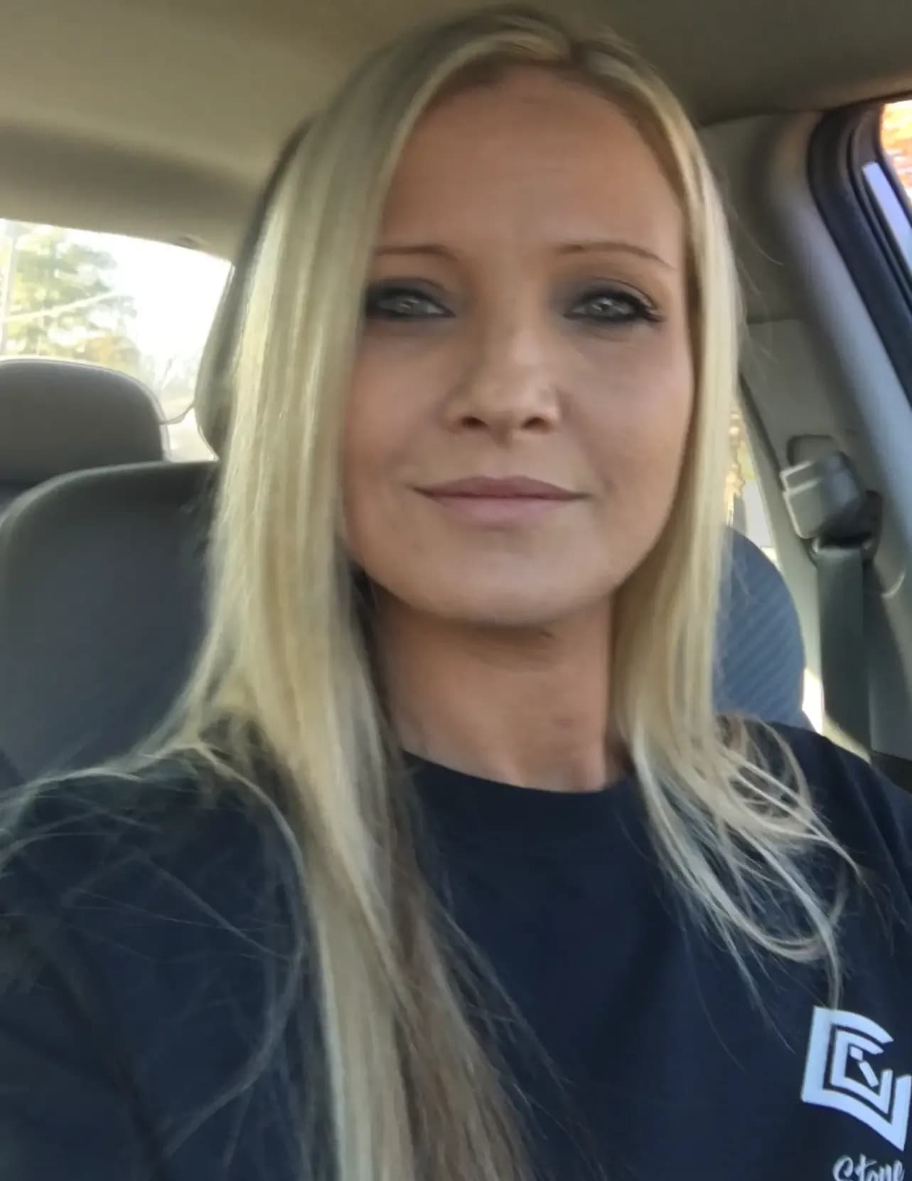 Kelly Stevens image