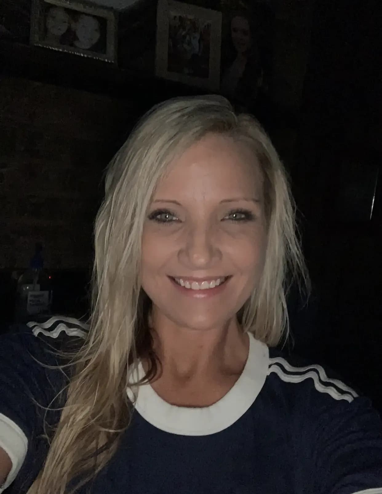 Kelly Stevens image