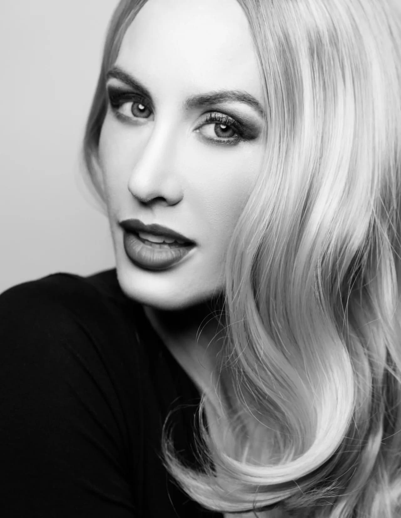 Chelsea Hunter image