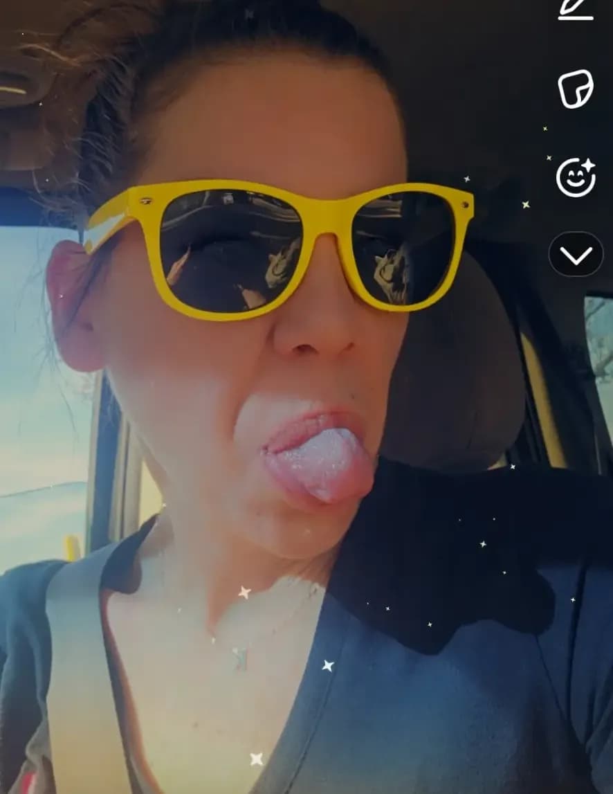 Kelly Lyn image