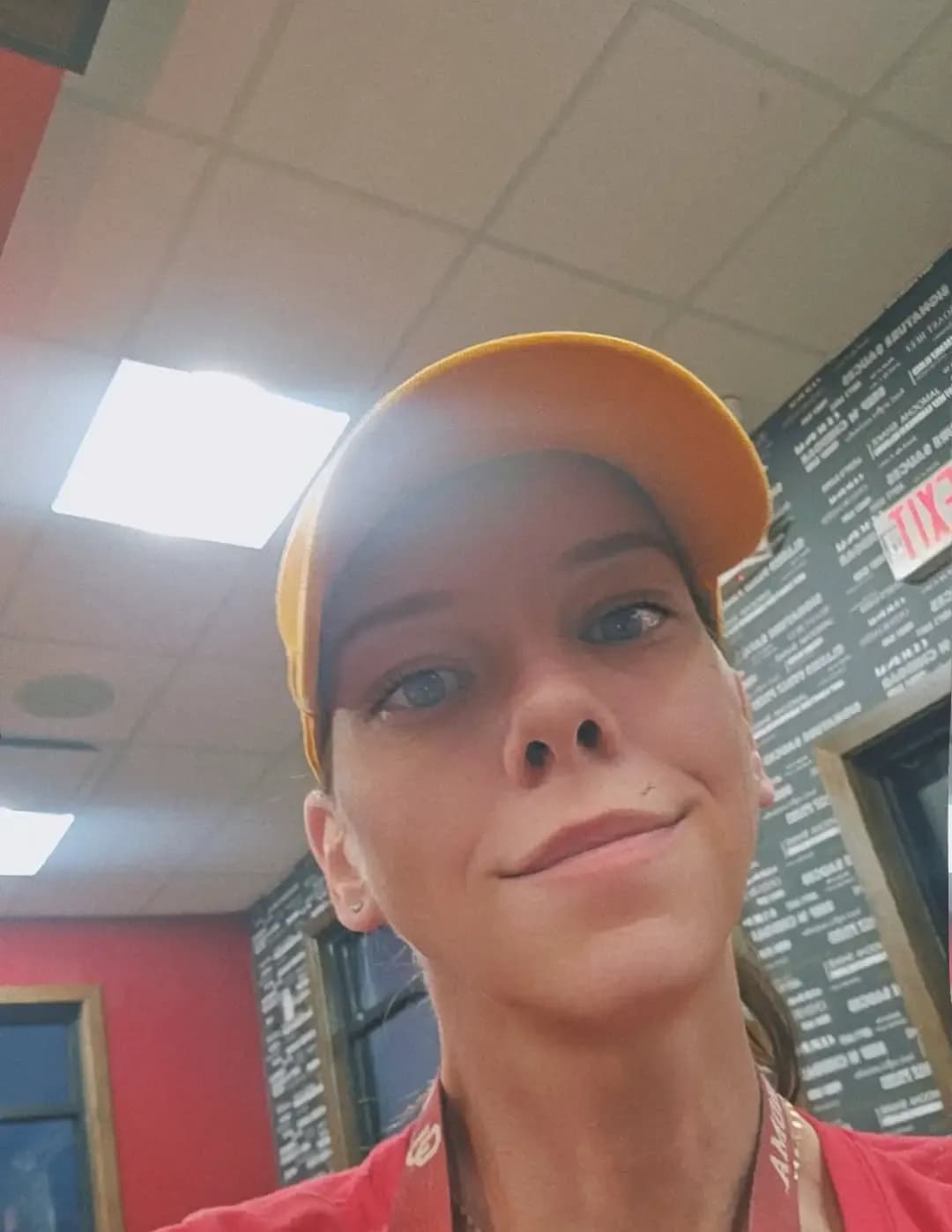 Kelly Lyn image