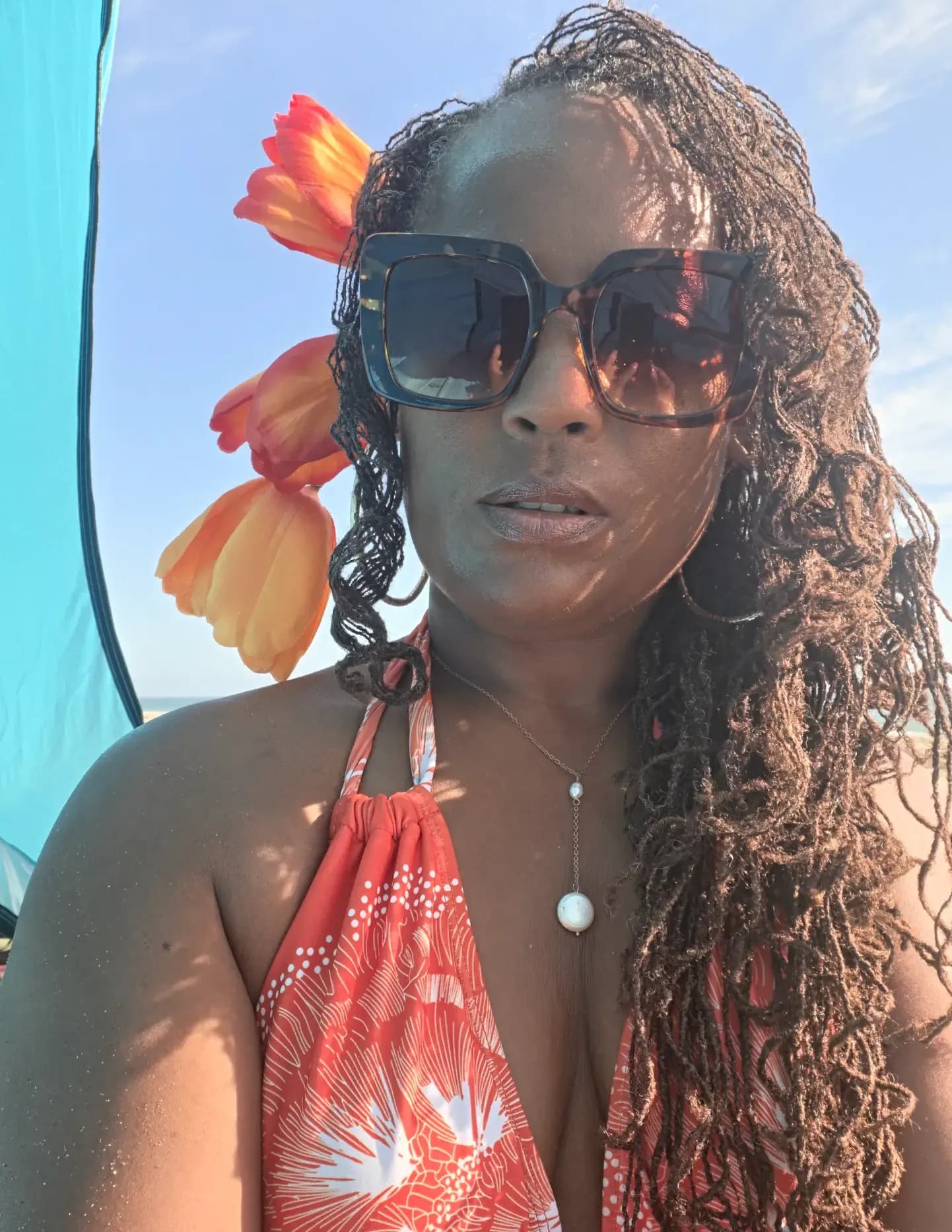 Noni Thompson image