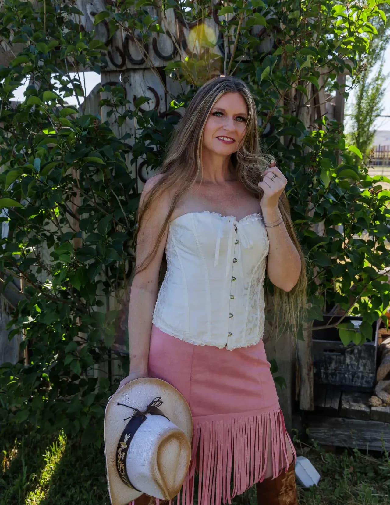 Tina Redmon image