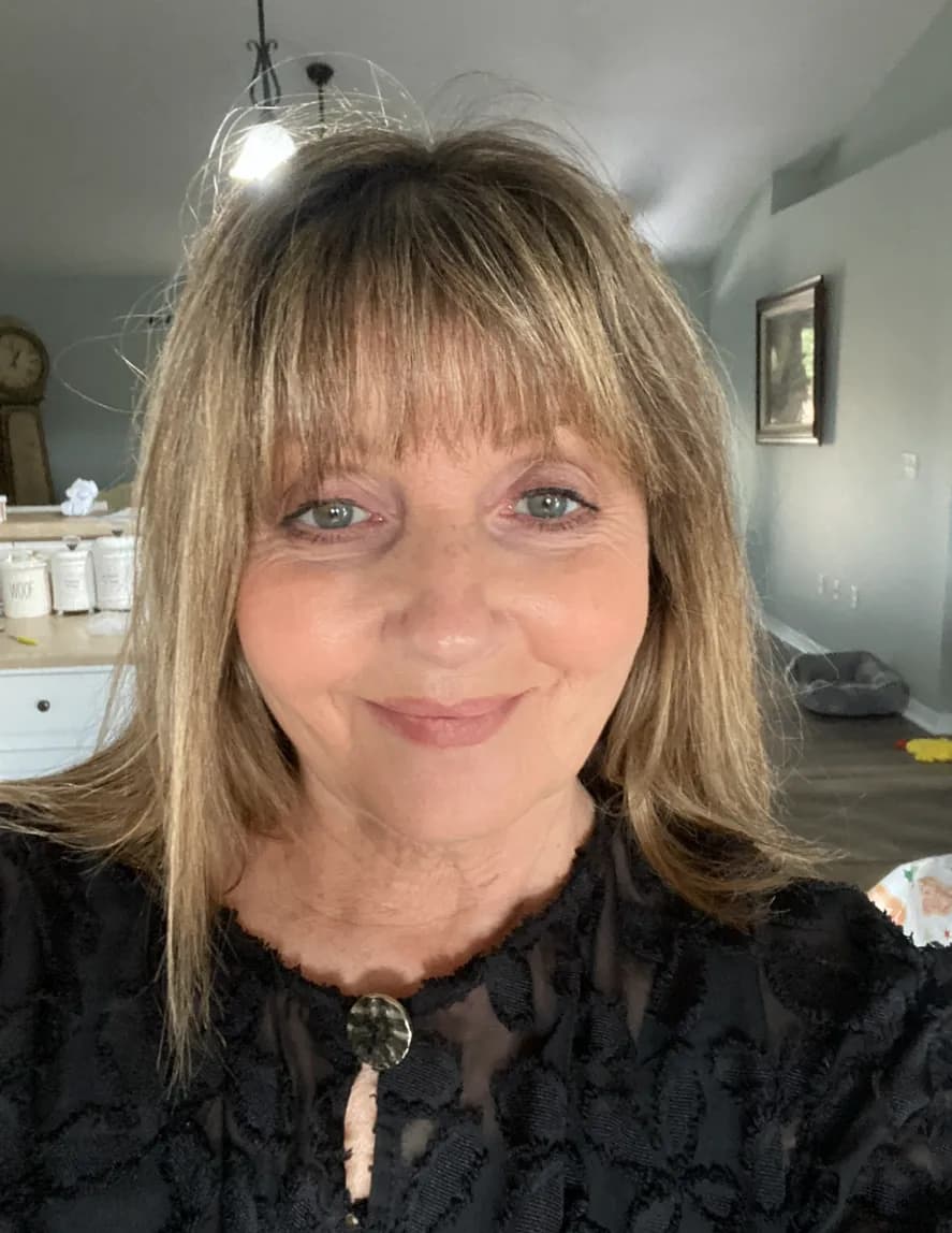 Patty Oliverio image