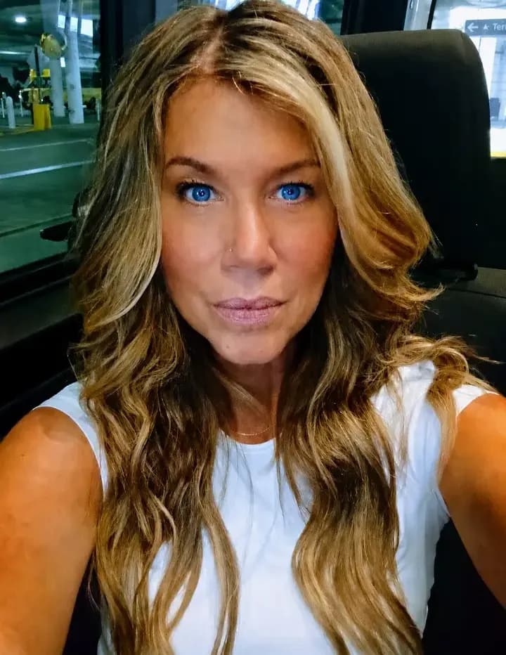 Jennifer Berger image