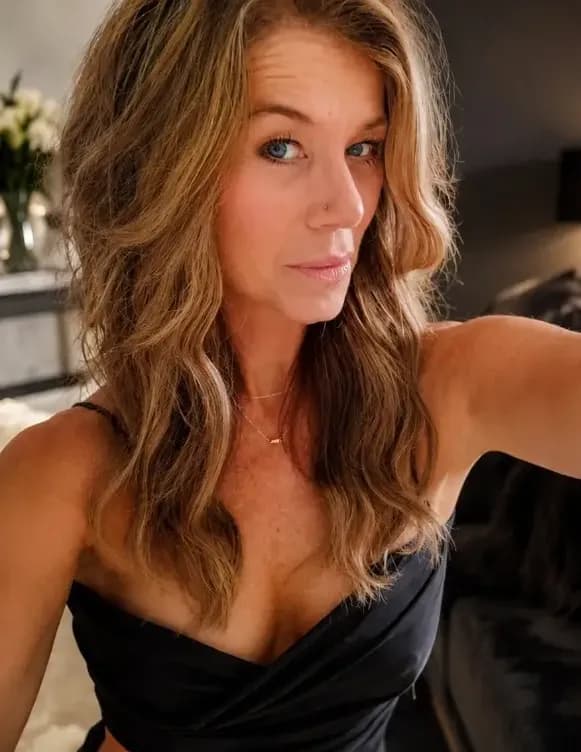 Jennifer Berger image