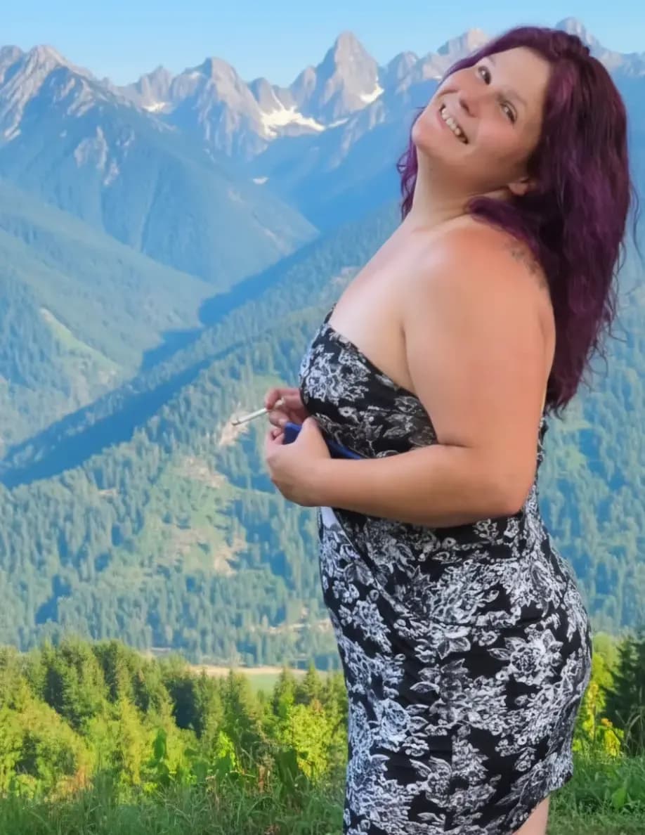 Nicole demers image