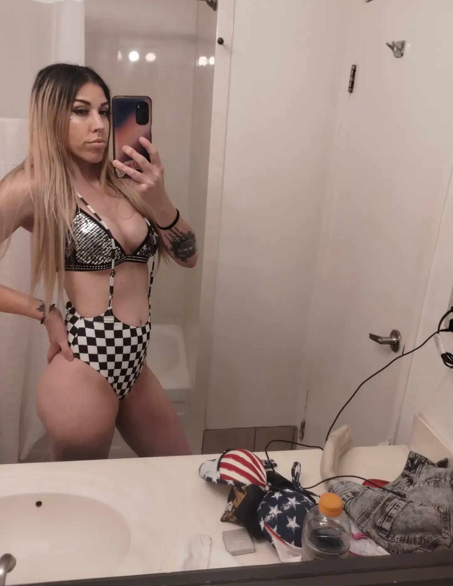 competitor grlJn