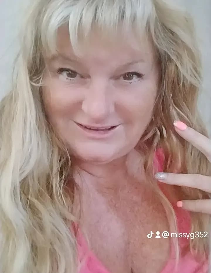 competitor woaGJ
