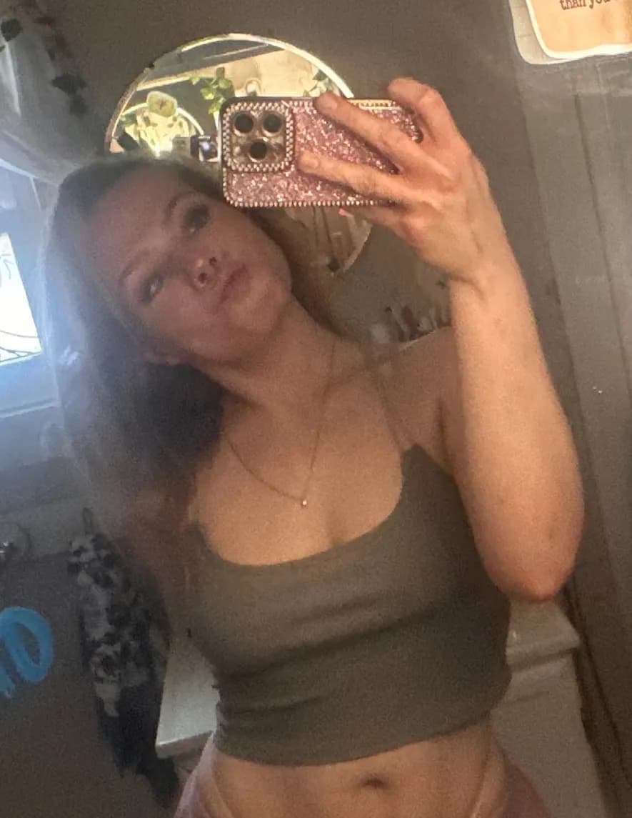 Cutiepie/ Vanessa image