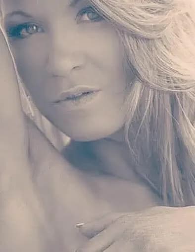 Athena Rovere image
