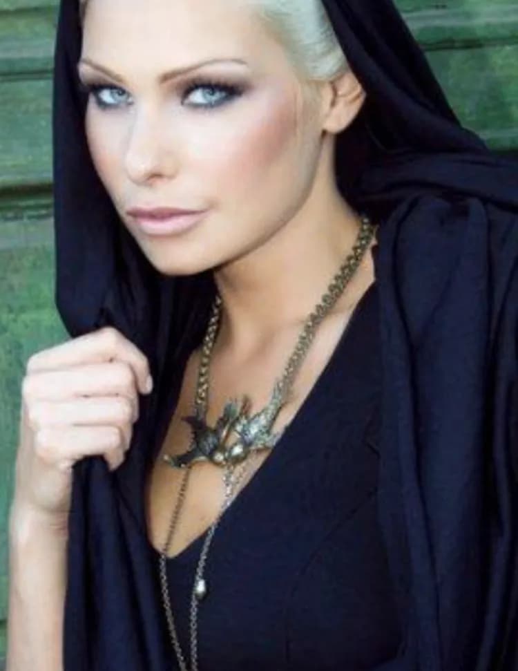 Tricialeblanc image